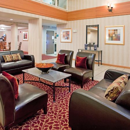 Holiday Inn Express Hotel Germantown - Northwest Milwaukee, An Ihg Hotel מראה חיצוני תמונה