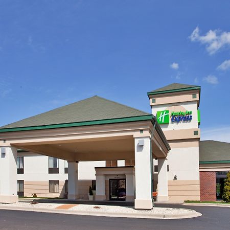 Holiday Inn Express Hotel Germantown - Northwest Milwaukee, An Ihg Hotel מראה חיצוני תמונה