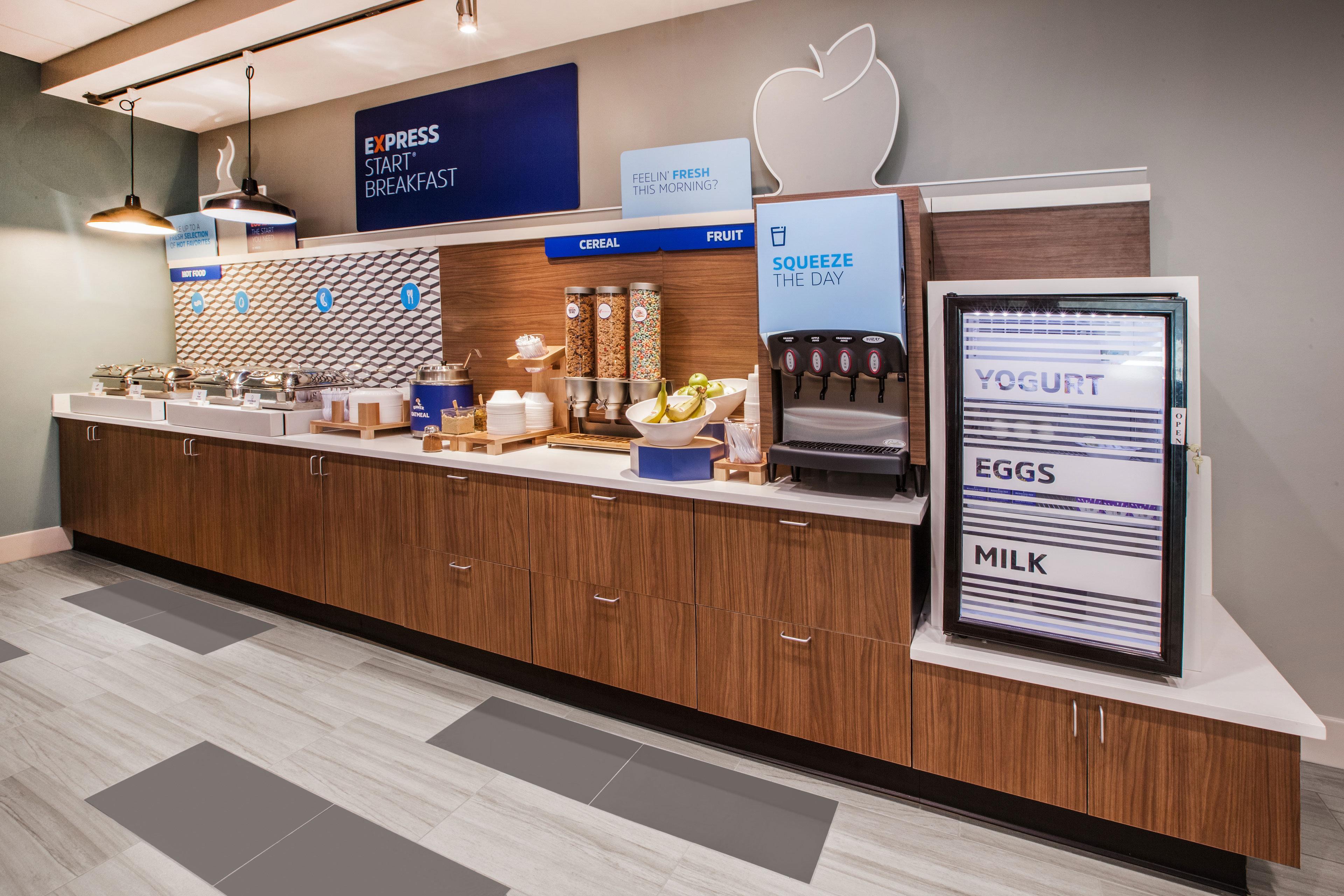 Holiday Inn Express Hotel Germantown - Northwest Milwaukee, An Ihg Hotel מראה חיצוני תמונה