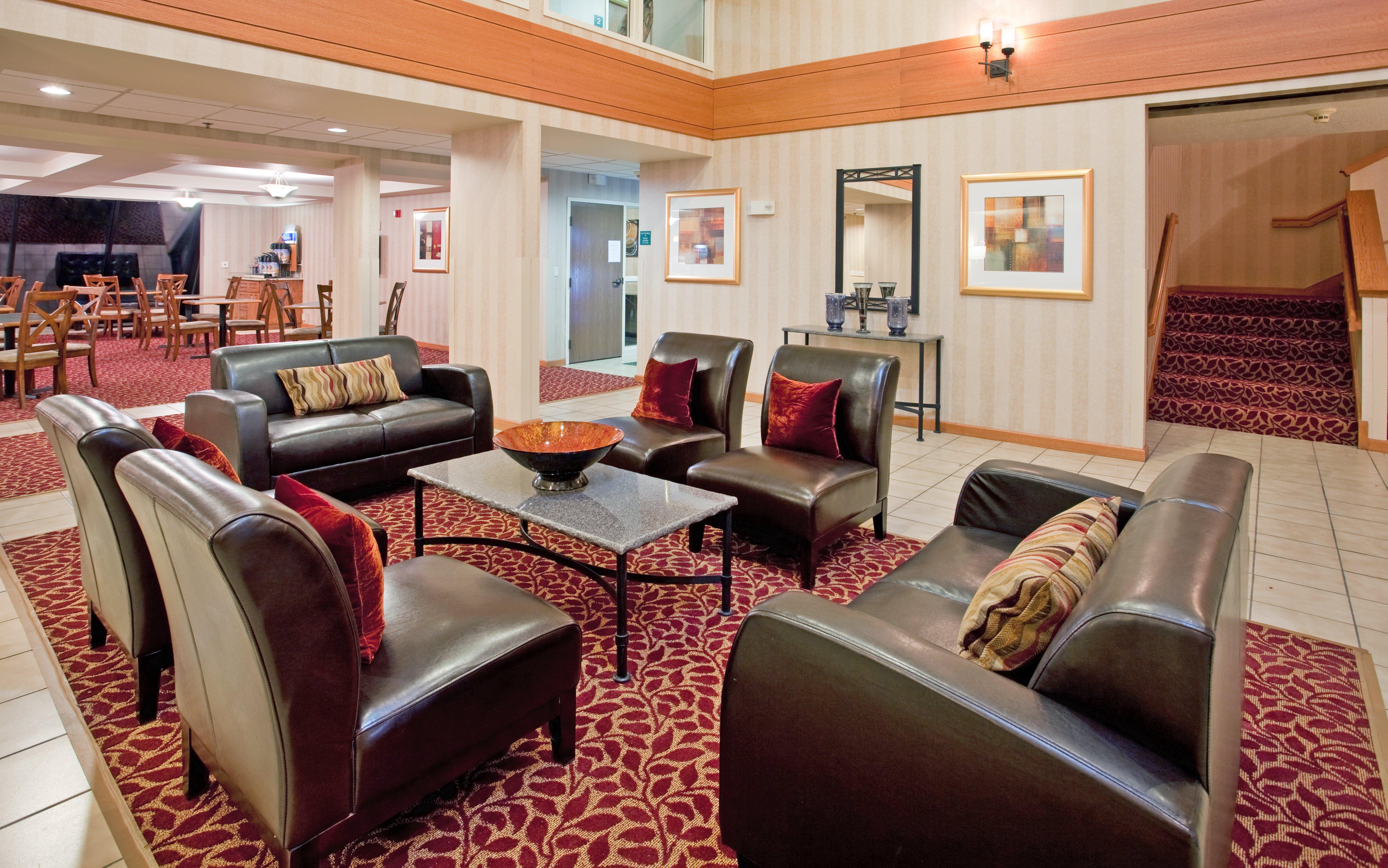 Holiday Inn Express Hotel Germantown - Northwest Milwaukee, An Ihg Hotel מראה חיצוני תמונה