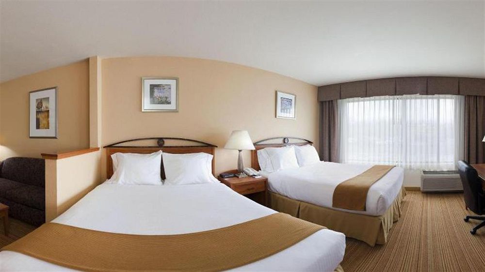 Holiday Inn Express Hotel Germantown - Northwest Milwaukee, An Ihg Hotel מראה חיצוני תמונה